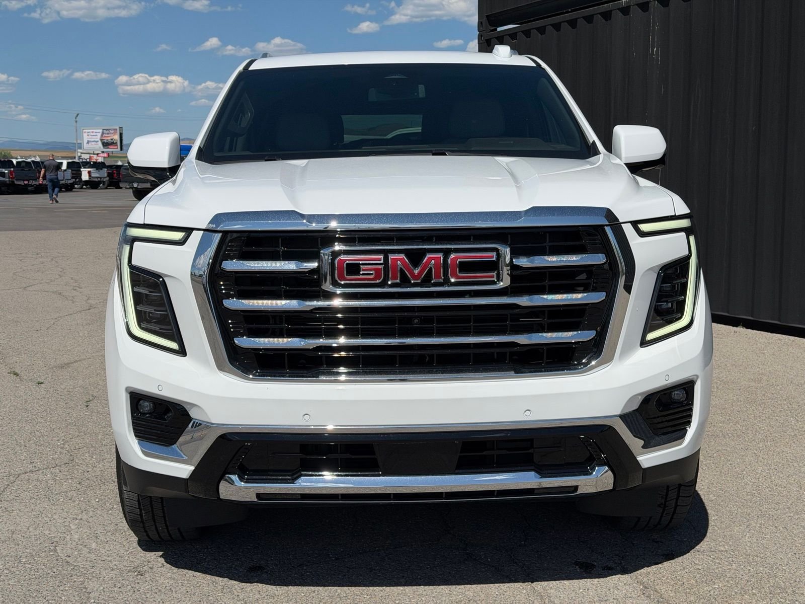 gmc yukon xl 2025 1GKS2GR80SR305456 image gmc yukon xl 2025 1GKS2GR80SR305456 image